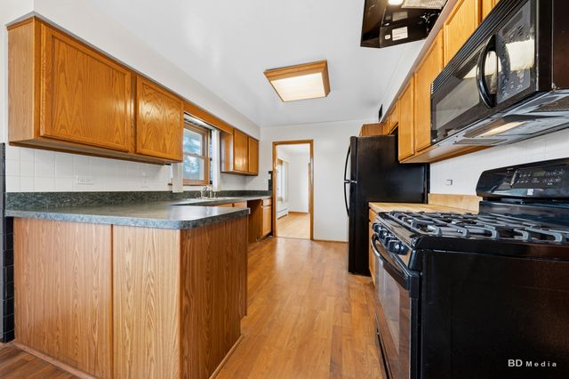 3045 S 48th Court, Cicero, IL 60804