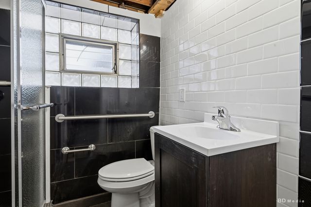 3045 S 48th Court, Cicero, IL 60804