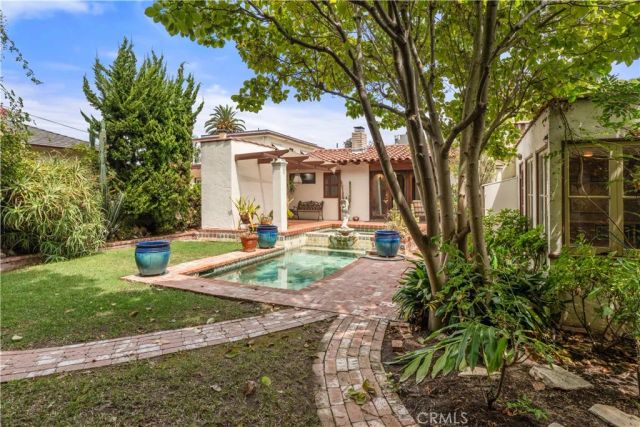 3729 Olive Avenue, Long Beach, CA 90807