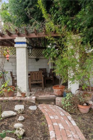 3729 Olive Avenue, Long Beach, CA 90807