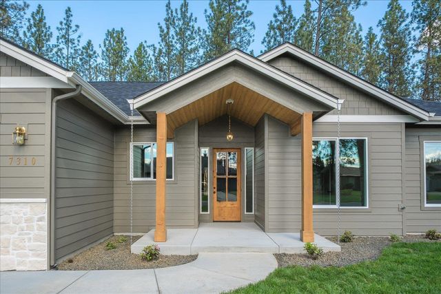 7310 W Kendick Ave, Nine Mile Falls, WA 99026