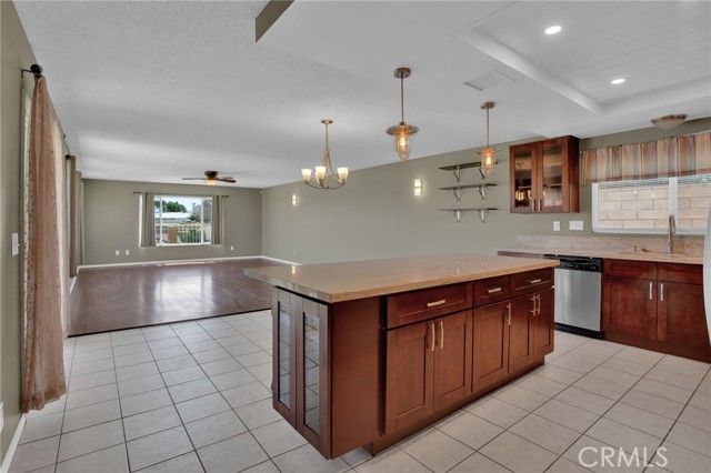 17965 Fremontia Lane, Victorville, CA 92395