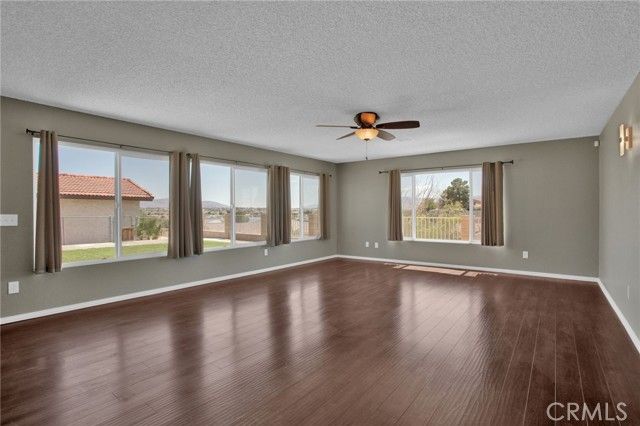 17965 Fremontia Lane, Victorville, CA 92395