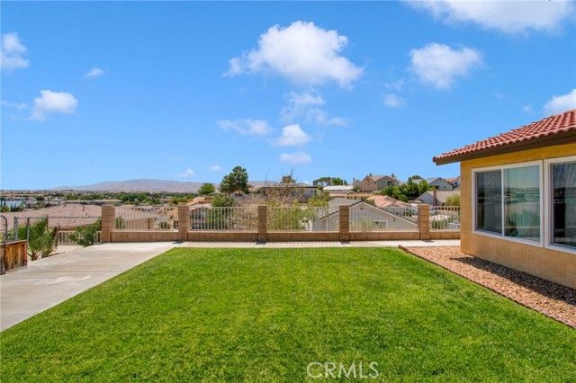 17965 Fremontia Lane, Victorville, CA 92395