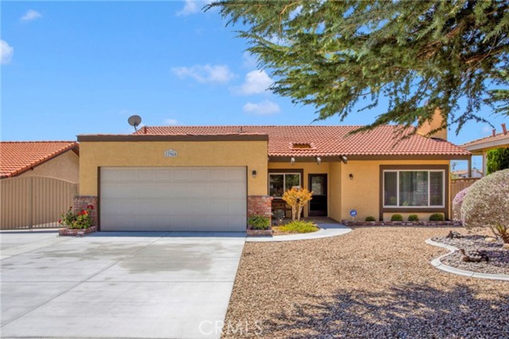 17965 Fremontia Lane, Victorville, CA 92395
