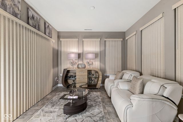 9105 Thames Drive, Avon, IN 46123