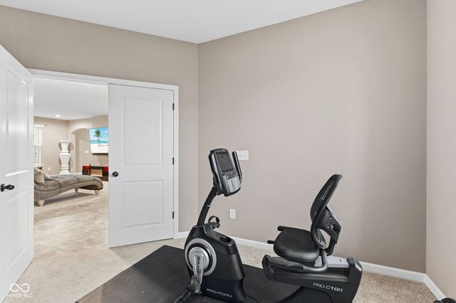 9105 Thames Drive, Avon, IN 46123