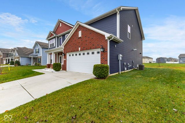 9105 Thames Drive, Avon, IN 46123