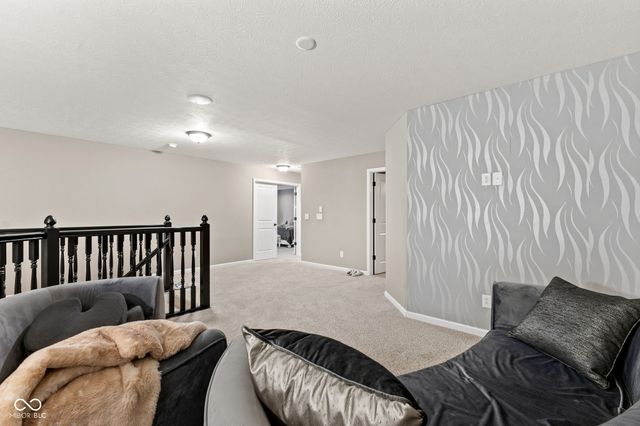 9105 Thames Drive, Avon, IN 46123