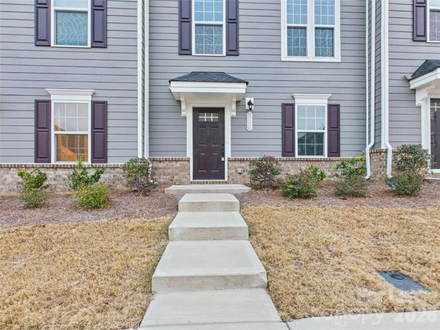 2108 Trout Lily Lane, Matthews, NC 28104