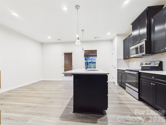 2108 Trout Lily Lane, Matthews, NC 28104