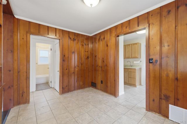20 Samstag Avenue, Ossining, NY 10562