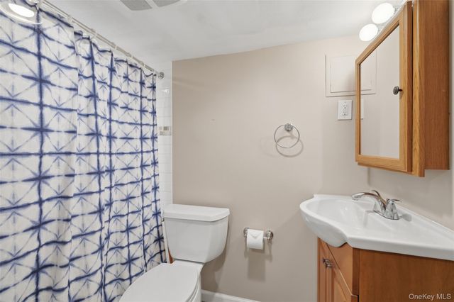 20 Samstag Avenue, Ossining, NY 10562