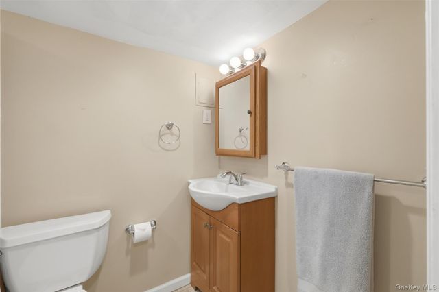 20 Samstag Avenue, Ossining, NY 10562