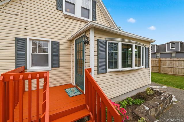 20 Samstag Avenue, Ossining, NY 10562