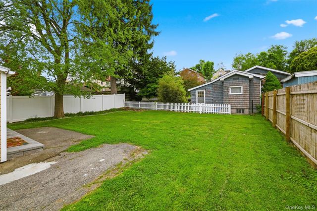 20 Samstag Avenue, Ossining, NY 10562