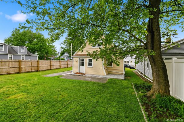 20 Samstag Avenue, Ossining, NY 10562