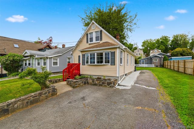 20 Samstag Avenue, Ossining, NY 10562