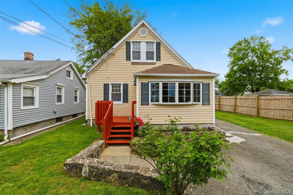 20 Samstag Avenue, Ossining, NY 10562