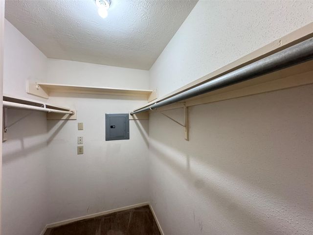 10555 Turtlewood Court 2209, Houston, TX 77072