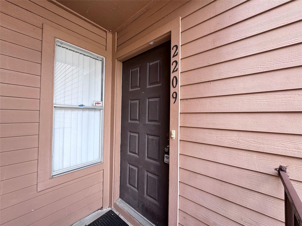 10555 Turtlewood Court 2209, Houston, TX 77072