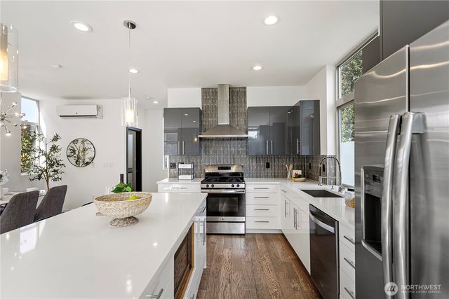 2234 NW 62nd Street, Seattle, WA 98107