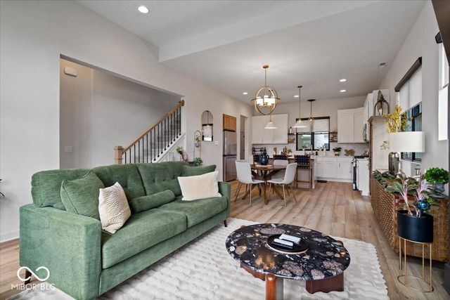 17347 Newton Main Street, Westfield, IN 46074