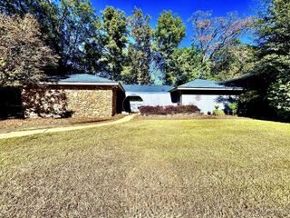 46 Creek Drive, Montgomery, AL 36117