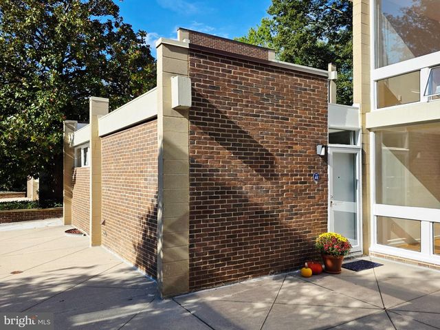 11545 MAPLE RIDGE RD, Reston, VA 20190
