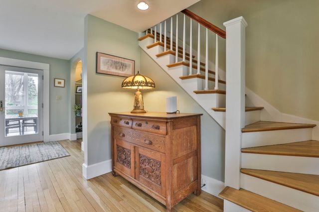 25 Eastman Street, Nashua, NH 03060
