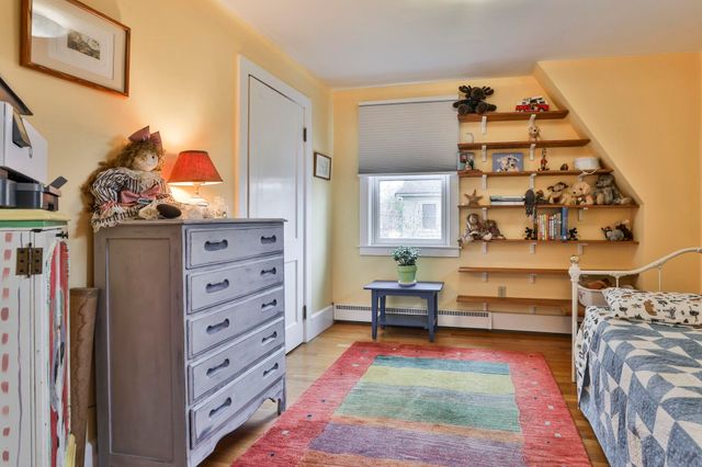 25 Eastman Street, Nashua, NH 03060