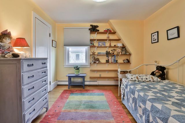 25 Eastman Street, Nashua, NH 03060
