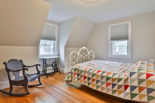 25 Eastman Street, Nashua, NH 03060