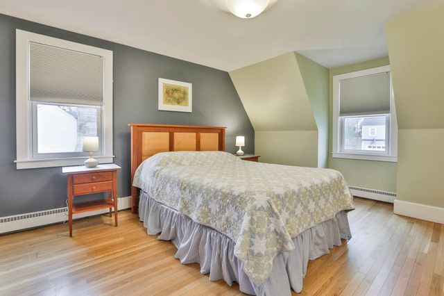25 Eastman Street, Nashua, NH 03060
