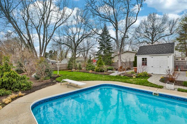 25 Eastman Street, Nashua, NH 03060