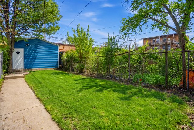 4937 S Prairie Avenue, Chicago, IL 60615