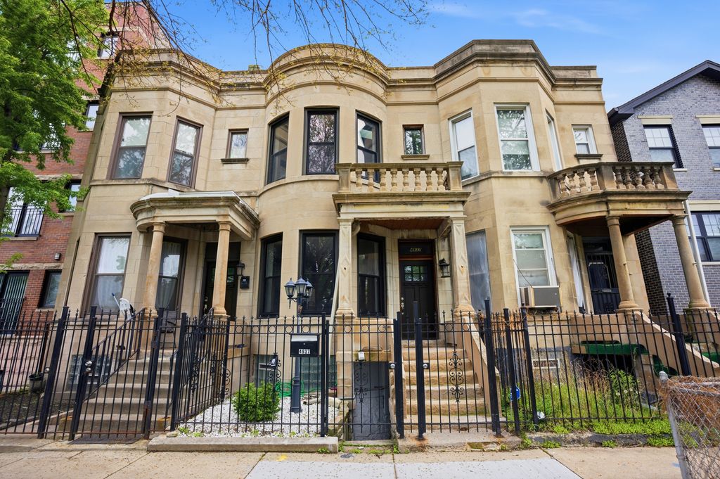 4937 S Prairie Avenue, Chicago, IL 60615