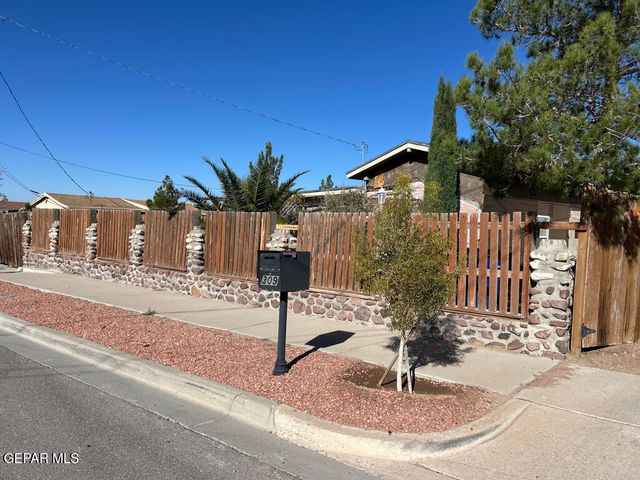 309 EDGAR Road, El Paso, TX 79932