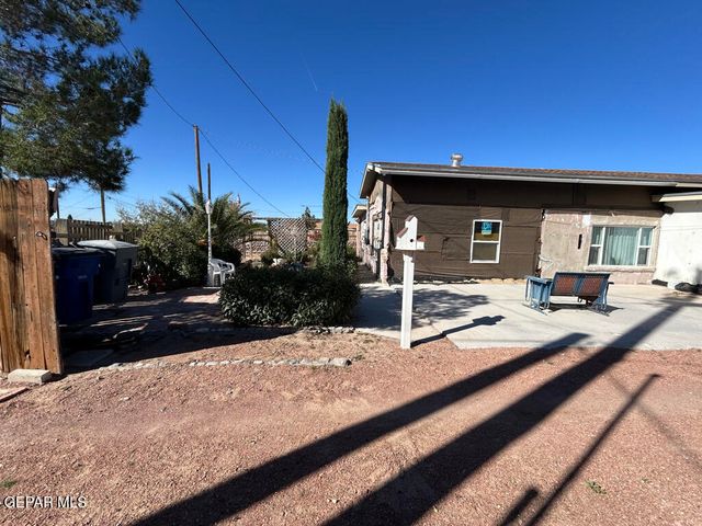 309 EDGAR Road, El Paso, TX 79932