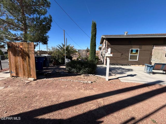 309 EDGAR Road, El Paso, TX 79932