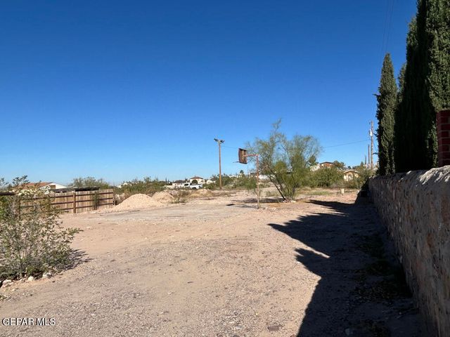 309 EDGAR Road, El Paso, TX 79932