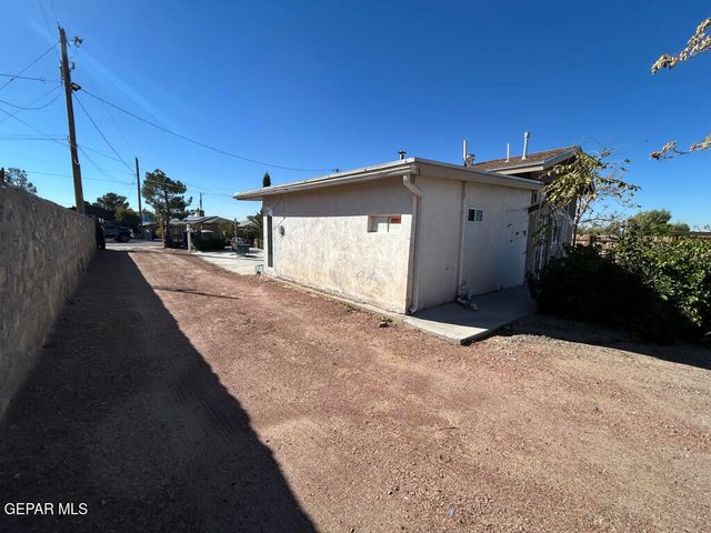 309 EDGAR Road, El Paso, TX 79932