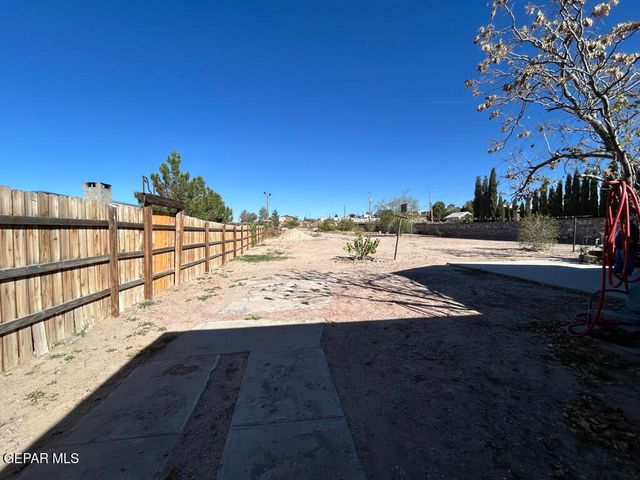 309 EDGAR Road, El Paso, TX 79932