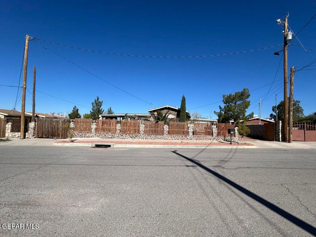309 EDGAR Road, El Paso, TX 79932