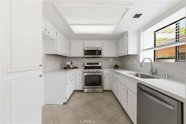 1212 W Ave H4, Lancaster, CA 93534