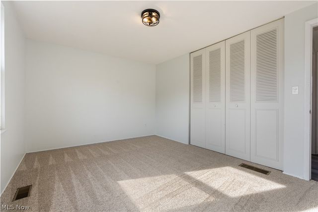 350 Silver Meadows Drive, Kent, OH 44240