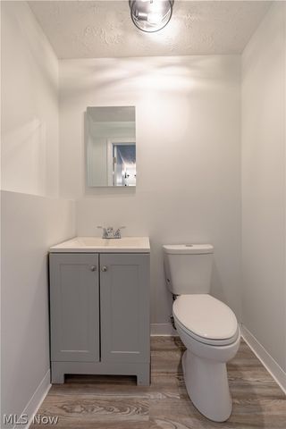 350 Silver Meadows Drive, Kent, OH 44240