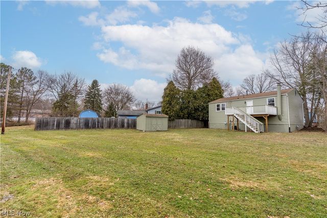 350 Silver Meadows Drive, Kent, OH 44240