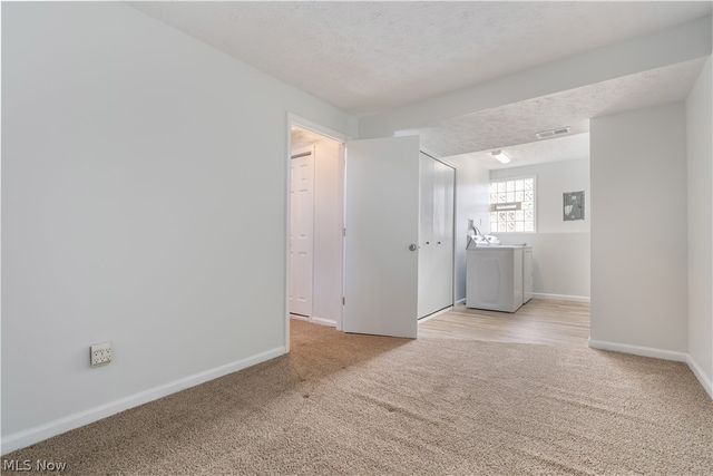 350 Silver Meadows Drive, Kent, OH 44240