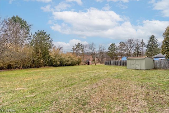 350 Silver Meadows Drive, Kent, OH 44240